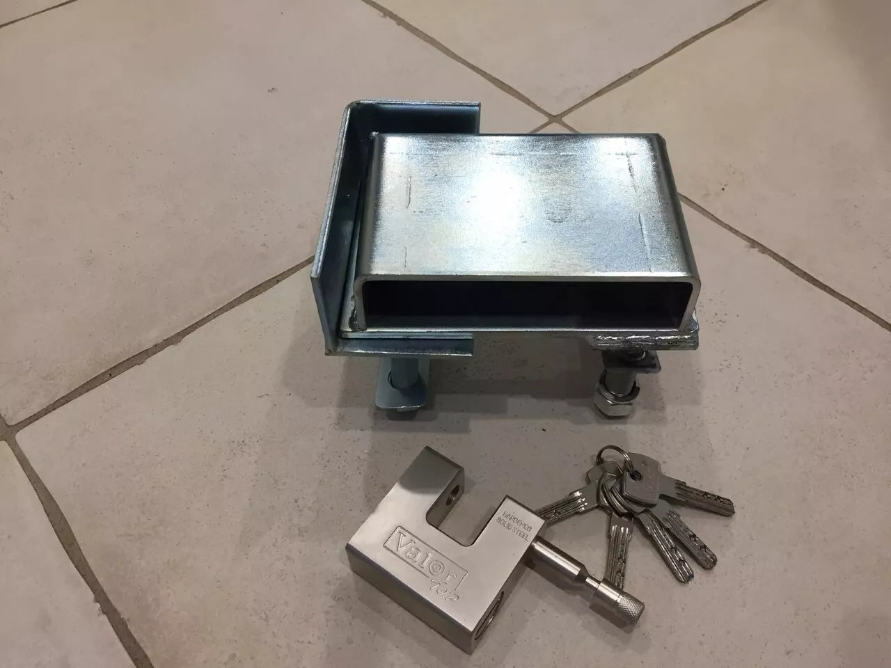 Shipping Container Lock Box + Pad Lock Set Security