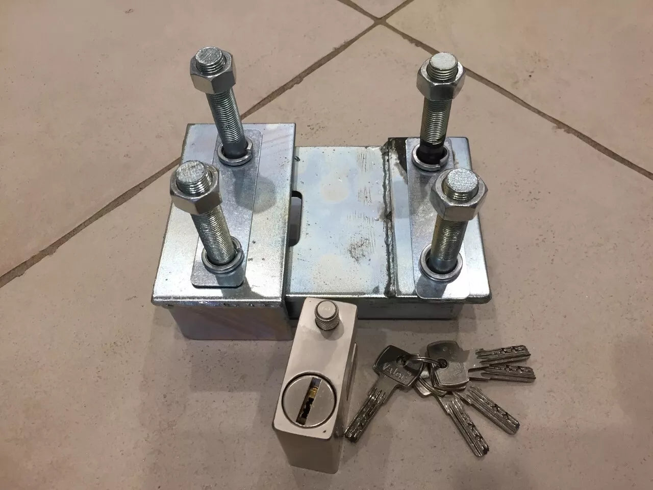 Shipping Container Lock Box + Pad Lock Set Security